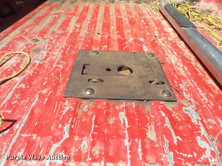 image for item DB6148 2004 Ford F350 Super Duty Crew Cab pickup truck