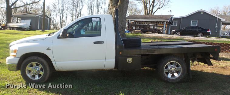image for item DB6178 2006 Dodge Ram 2500 flatbed pickup truck