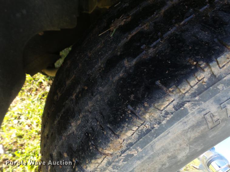 image for item DB6178 2006 Dodge Ram 2500 flatbed pickup truck