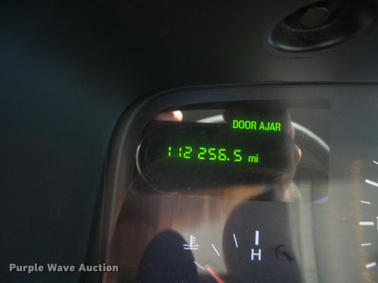 image for item DB6181 1999 Lincoln Town Car Executive limousine