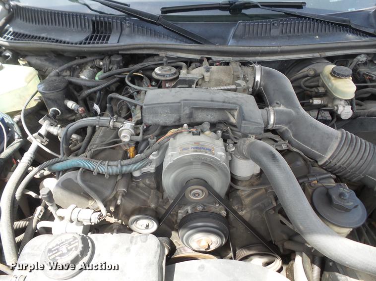 image for item DB6181 1999 Lincoln Town Car Executive limousine