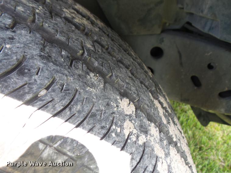 image for item DB6181 1999 Lincoln Town Car Executive limousine