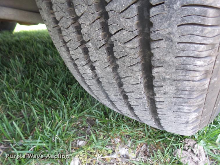 image for item DB6181 1999 Lincoln Town Car Executive limousine