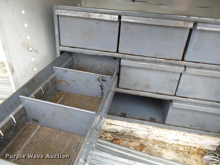 image for item DB7135 1997 Ford F450 Super Duty utility truck