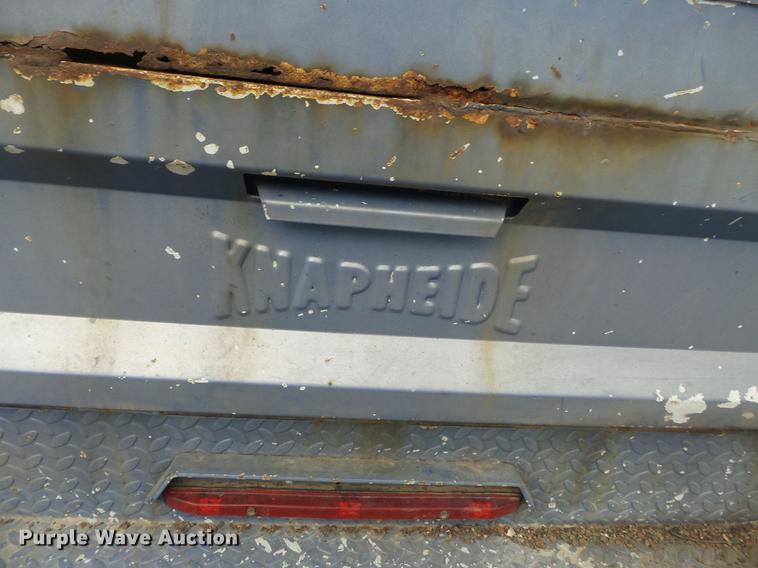 image for item DB7135 1997 Ford F450 Super Duty utility truck