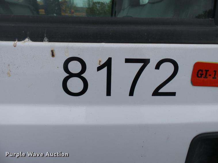 image for item DB7140 2008 Ford F350 Super Duty Crew Cab pickup truck