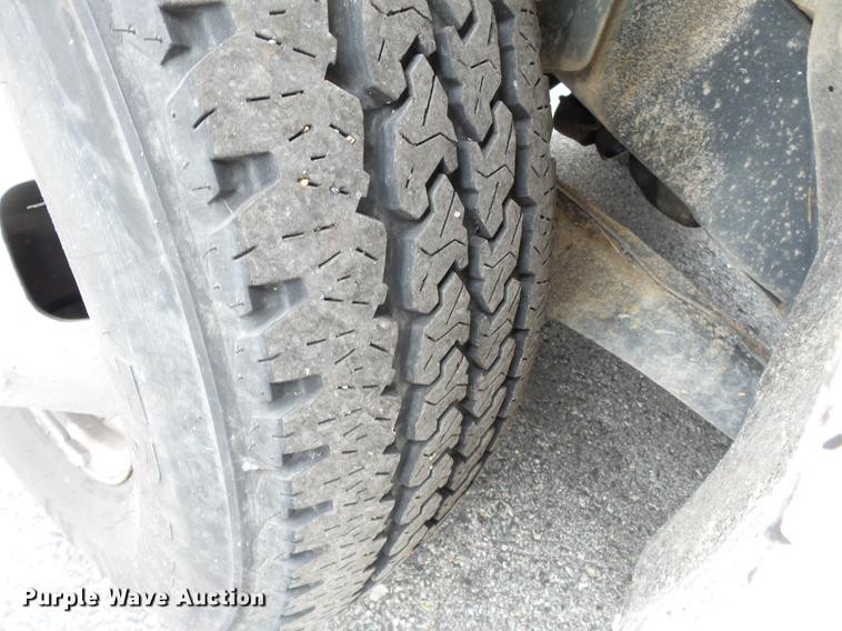 image for item DB7140 2008 Ford F350 Super Duty Crew Cab pickup truck