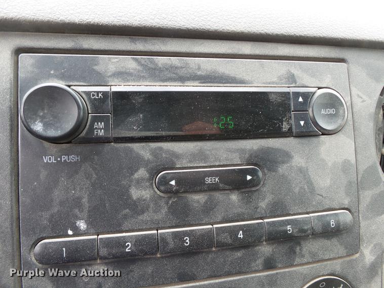 image for item DB7140 2008 Ford F350 Super Duty Crew Cab pickup truck