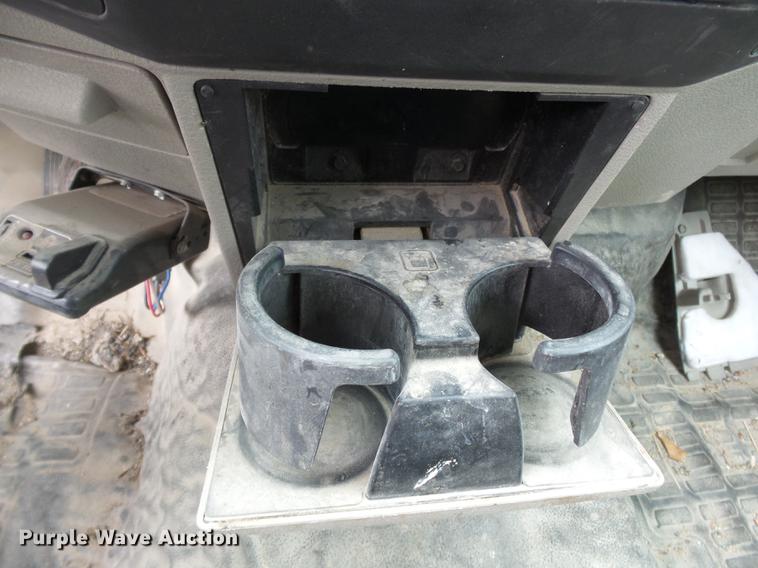 image for item DB7140 2008 Ford F350 Super Duty Crew Cab pickup truck