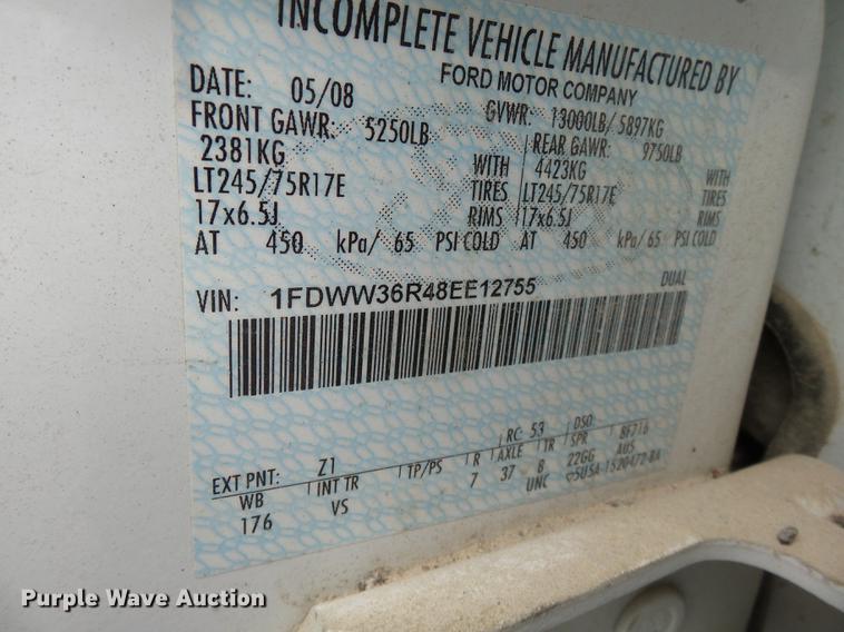 image for item DB7140 2008 Ford F350 Super Duty Crew Cab pickup truck