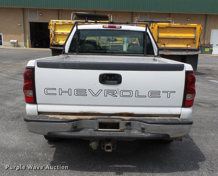 image for item DB7141 2004 Chevrolet Silverado 1500 Ext. Cab pickup truck