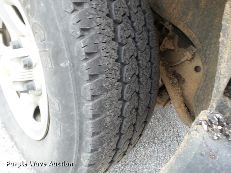 image for item DB7141 2004 Chevrolet Silverado 1500 Ext. Cab pickup truck