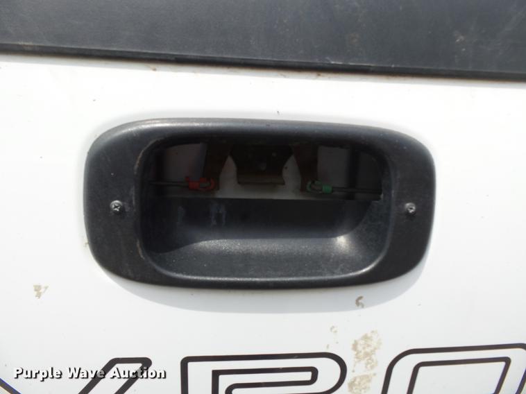 image for item DB7141 2004 Chevrolet Silverado 1500 Ext. Cab pickup truck