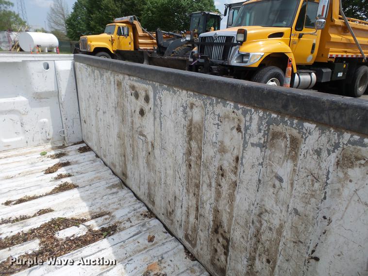 image for item DB7141 2004 Chevrolet Silverado 1500 Ext. Cab pickup truck