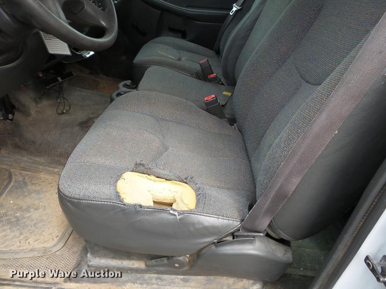 image for item DB7141 2004 Chevrolet Silverado 1500 Ext. Cab pickup truck