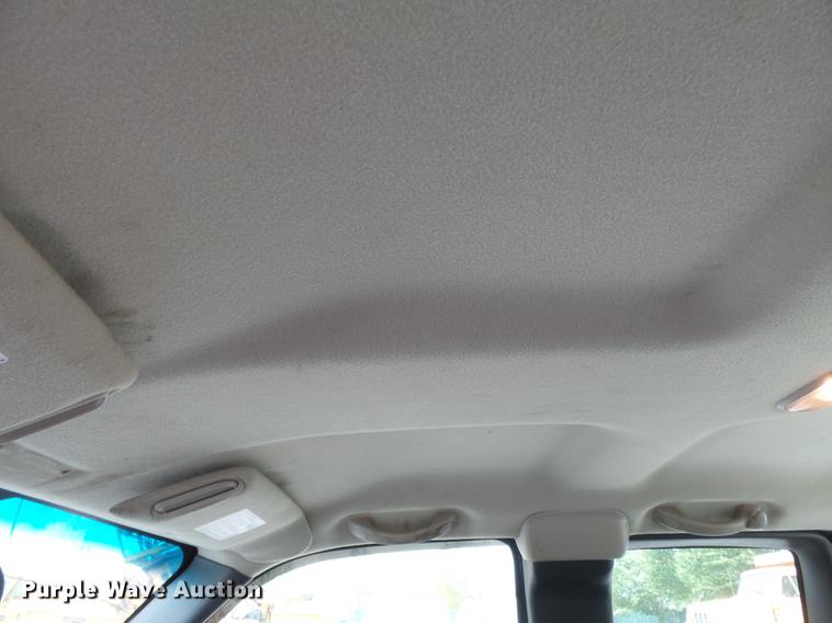 image for item DB7141 2004 Chevrolet Silverado 1500 Ext. Cab pickup truck