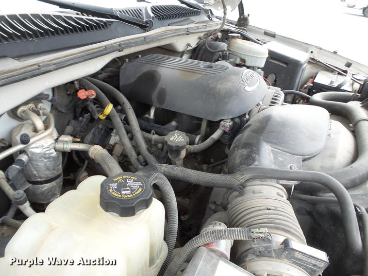 image for item DB7141 2004 Chevrolet Silverado 1500 Ext. Cab pickup truck