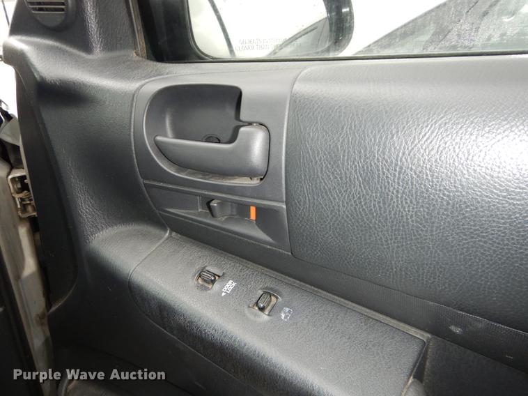 image for item DC0441 2001 Dodge Dakota SLT Quad Cab pickup truck