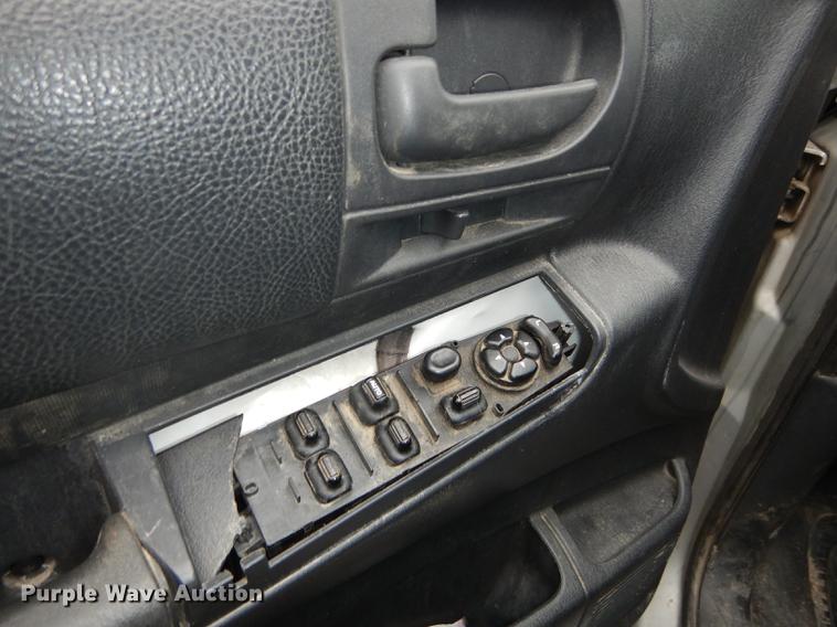 image for item DC0441 2001 Dodge Dakota SLT Quad Cab pickup truck