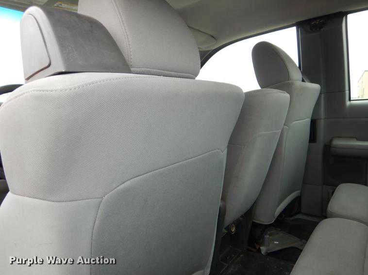 image for item DC0469 2006 Ford F150 XL SuperCab pickup truck