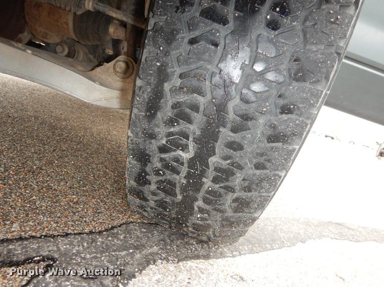 image for item DC0469 2006 Ford F150 XL SuperCab pickup truck