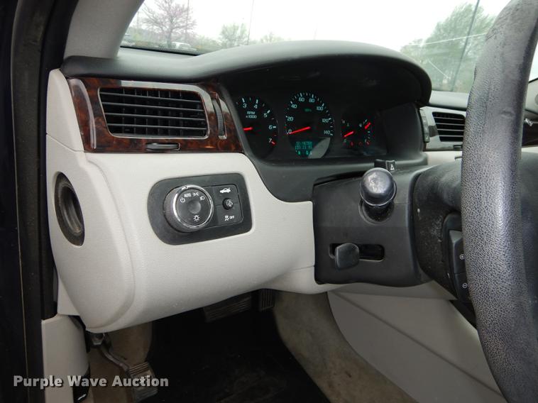 image for item DC0470 2012 Chevrolet Impala LS