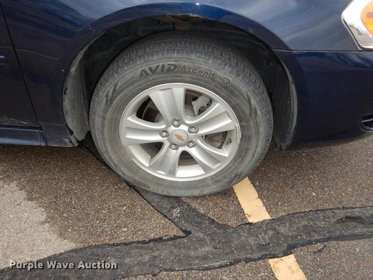 image for item DC0470 2012 Chevrolet Impala LS