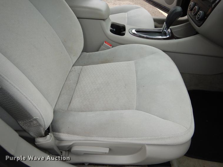 image for item DC0470 2012 Chevrolet Impala LS