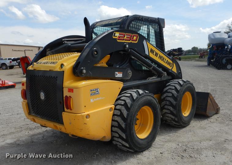 image for item DC0488 2012 New Holland L230 skid steer