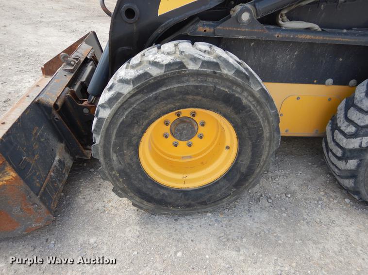 image for item DC0488 2012 New Holland L230 skid steer