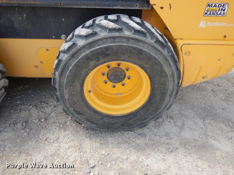 image for item DC0488 2012 New Holland L230 skid steer
