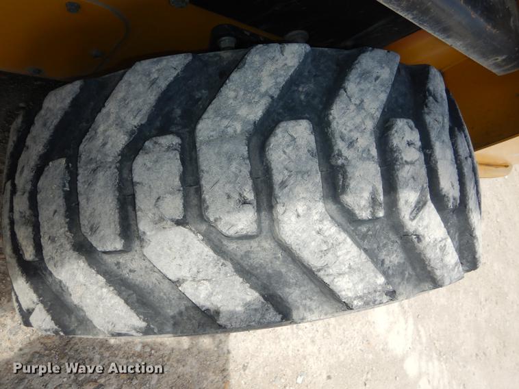 image for item DC0488 2012 New Holland L230 skid steer