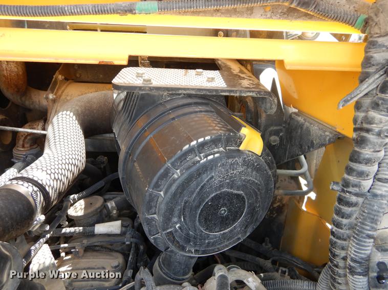 image for item DC0488 2012 New Holland L230 skid steer