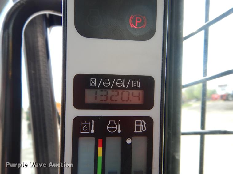 image for item DC0488 2012 New Holland L230 skid steer