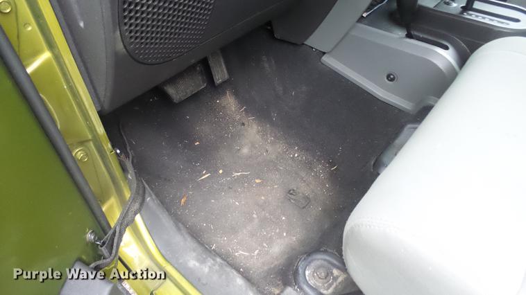 image for item DC3032 2010 Jeep Wrangler Sport SUV