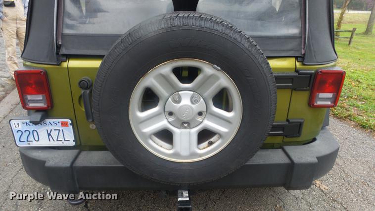 image for item DC3032 2010 Jeep Wrangler Sport SUV