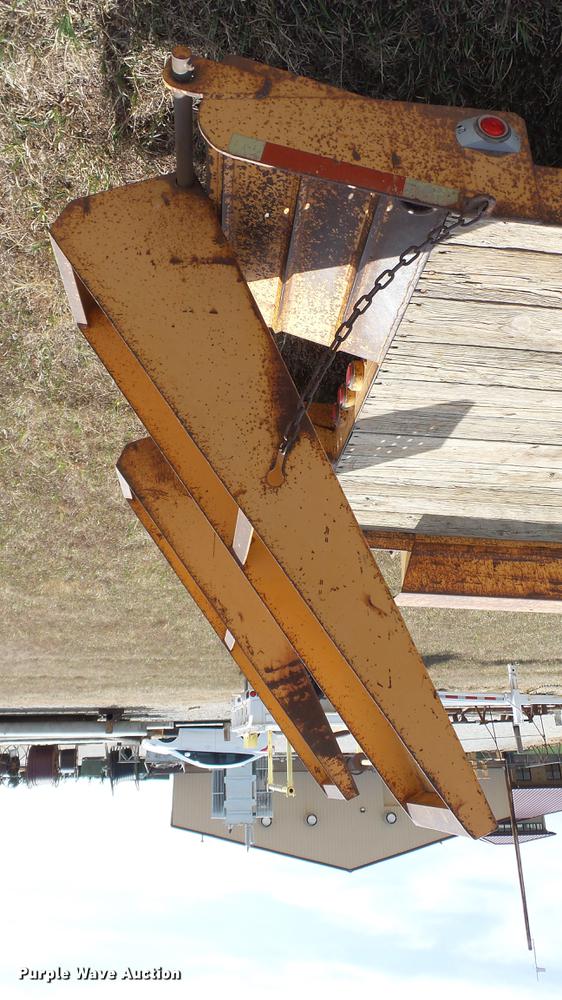 image for item DC3098 1999 Belshe T-1 equipment trailer