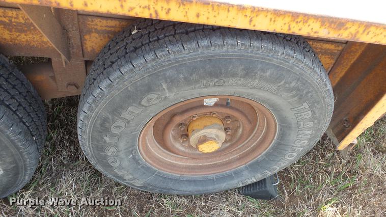 image for item DC3098 1999 Belshe T-1 equipment trailer