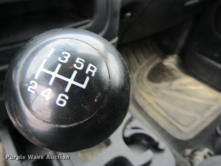 image for item DC4257 2004 Dodge Ram 3500 Quad Cab flatbed pickup truck