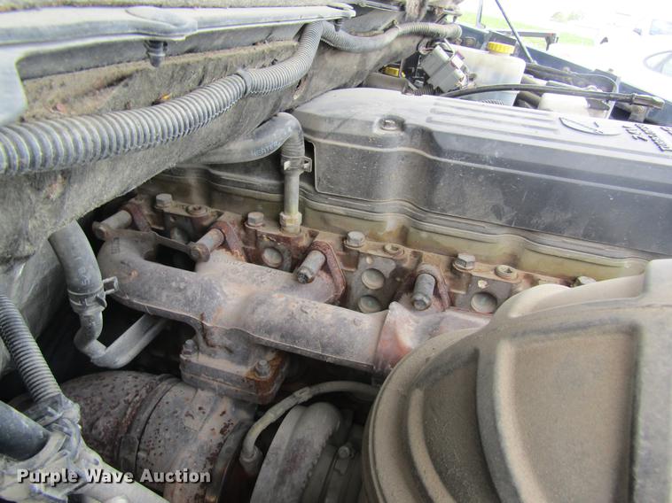 image for item DC4257 2004 Dodge Ram 3500 Quad Cab flatbed pickup truck