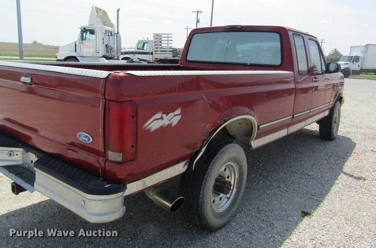 image for item DC4258 1997 Ford F250 SuperCab pickup truck