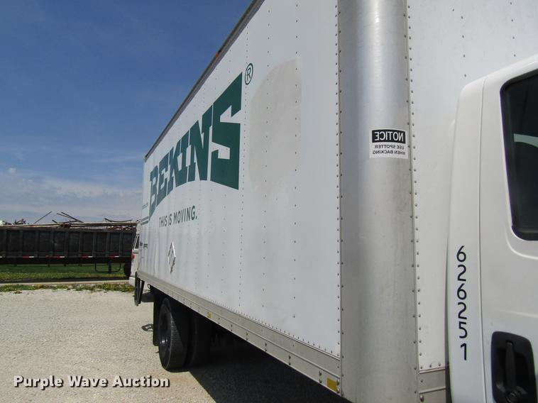 image for item DC4263 2007 International 4200 box truck