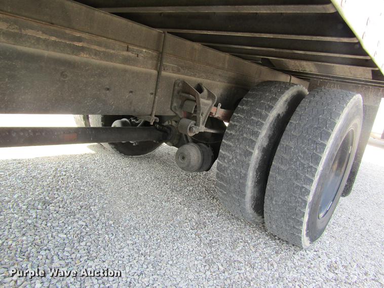 image for item DC4263 2007 International 4200 box truck