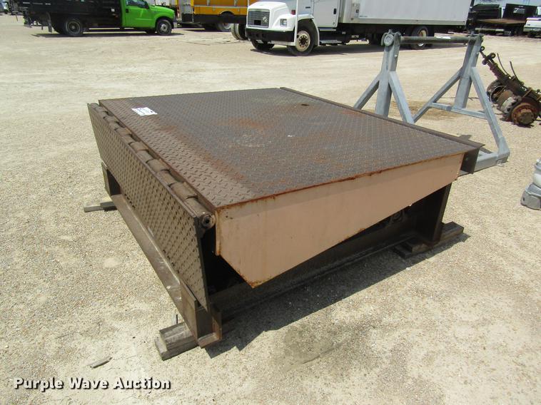 image for item DC4265 Vestil loading dock