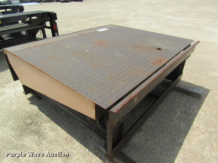 image for item DC4265 Vestil loading dock