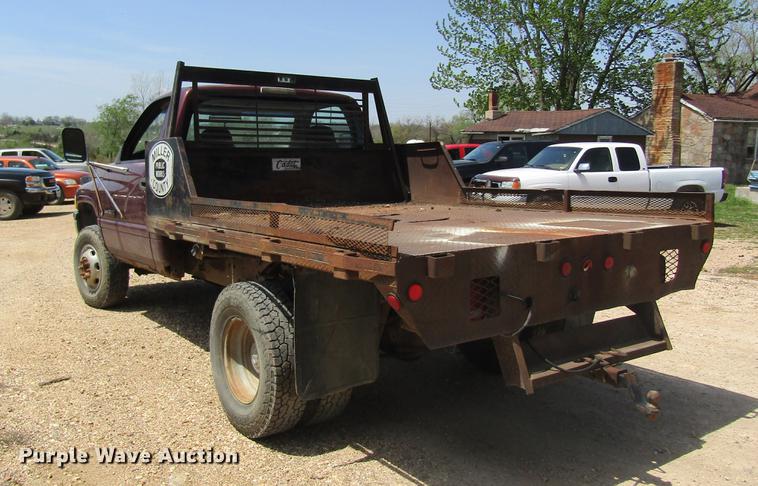 image for item DC4274 2000 Dodge Ram 3500 flatbed pickup truck