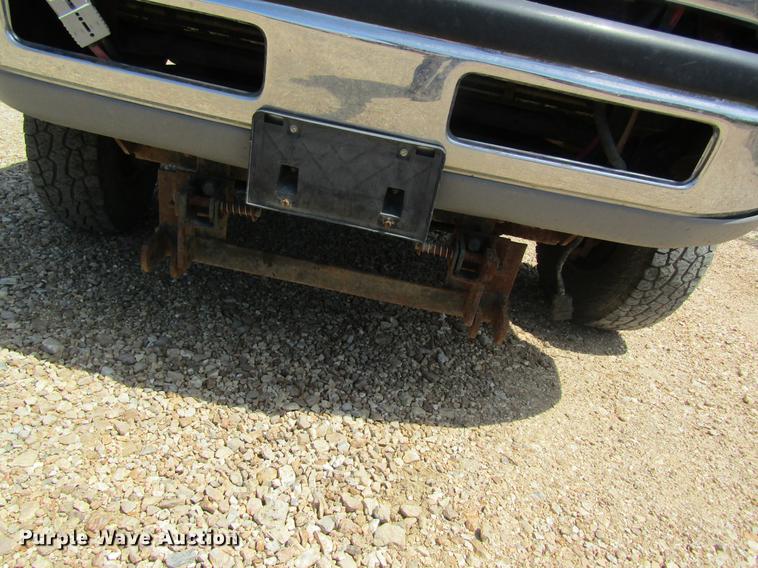 image for item DC4274 2000 Dodge Ram 3500 flatbed pickup truck