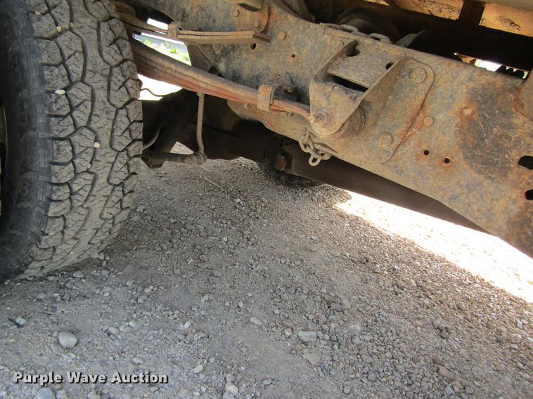 image for item DC4274 2000 Dodge Ram 3500 flatbed pickup truck