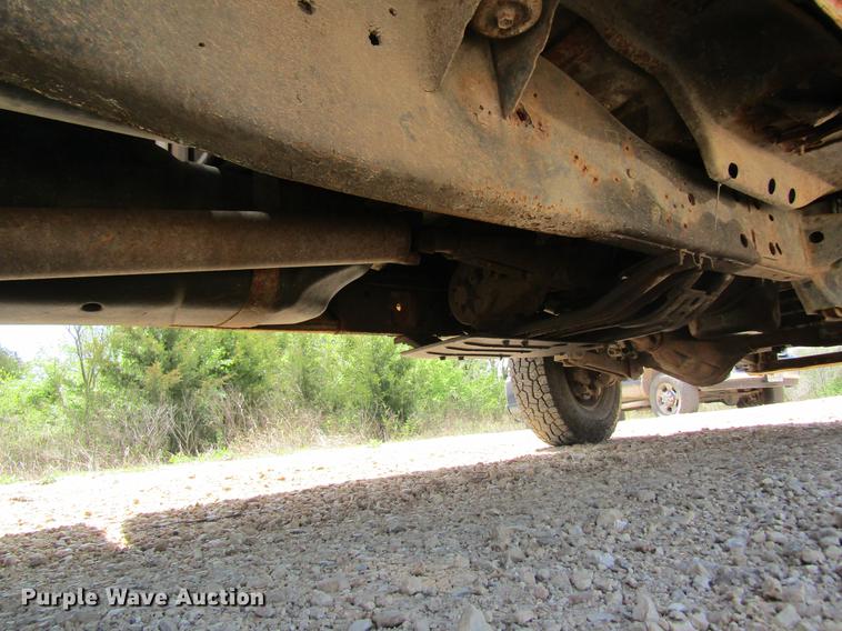 image for item DC4274 2000 Dodge Ram 3500 flatbed pickup truck