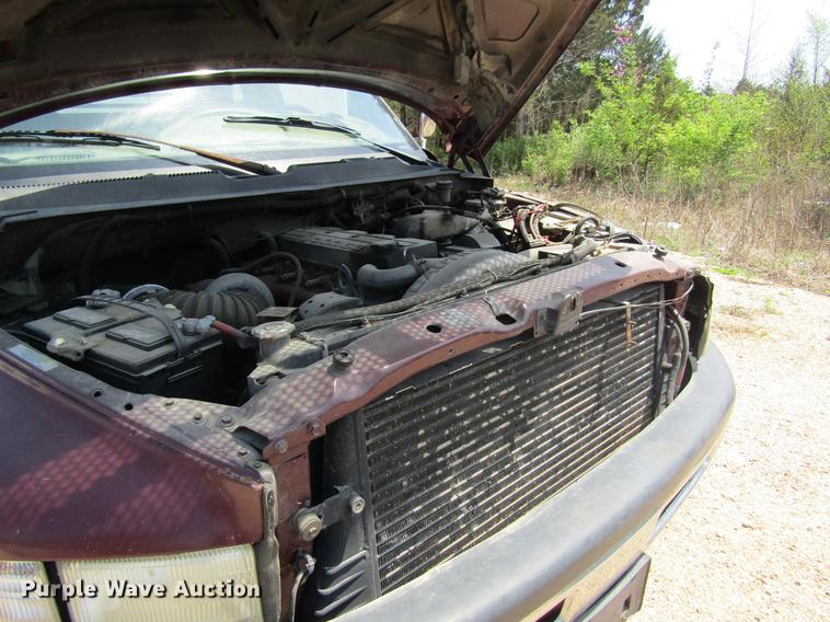 image for item DC4274 2000 Dodge Ram 3500 flatbed pickup truck